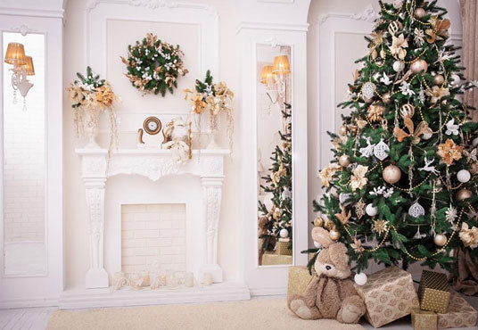 White  Fireplace Wreath Christmas Photo Backdrop