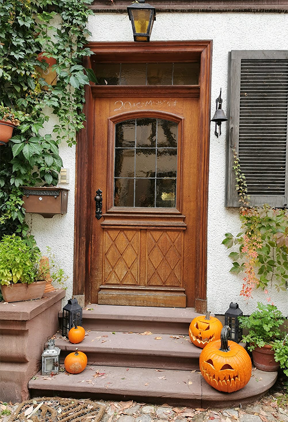 Brown Door Stairs Pumpkins Halloween Backdrop For Party